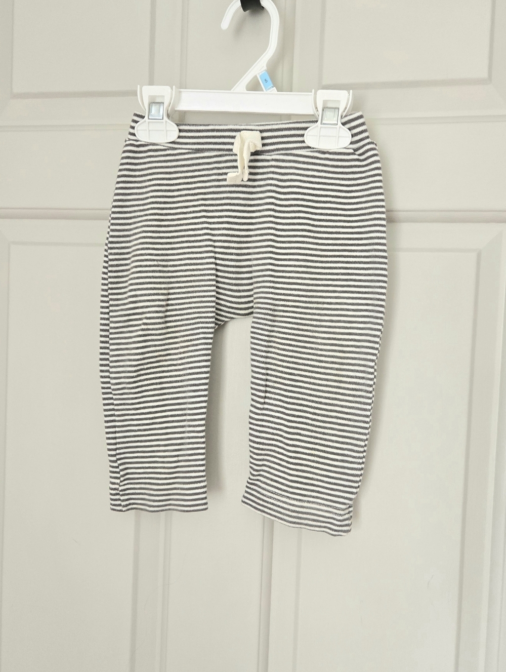 3/$20 Touched By Nature Pants 9-12 M
